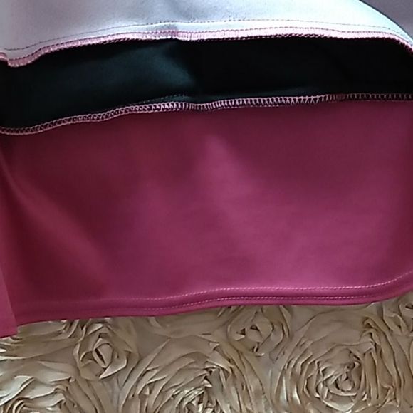 BLACK 🖤💕 & Pink Striped  Sleeveless Top/ Blouse - Picture 5 of 6